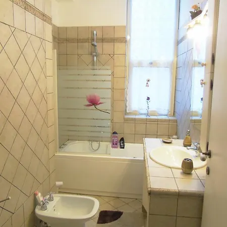 Apartamento For - - Metro B *