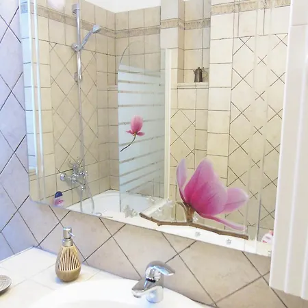 For - - Metro B Apartamento *